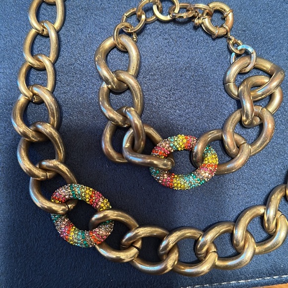Betsey Johnson Matching Necklace & Bracelet - Picture 3 of 3